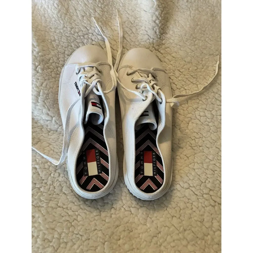 Tommy Hilfiger Women’s Size 10 Slide Sneakers White